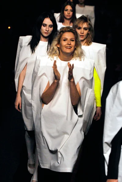 Look 38